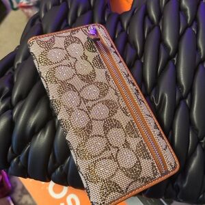 Coach Tan Leather Wallet Crystal Jacquard